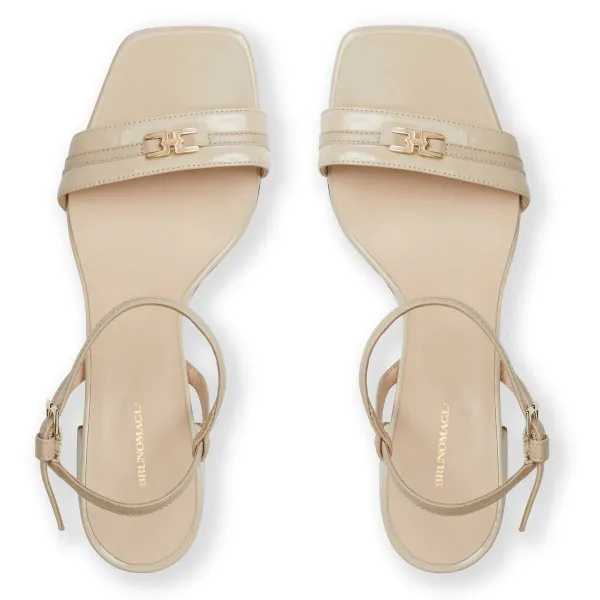 Bruno Magli Phoebe Sandal Patent Beige Hot